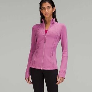LuluLemon Luon Define jacket - size 8 - Velvet Dust. LIKE NEW.